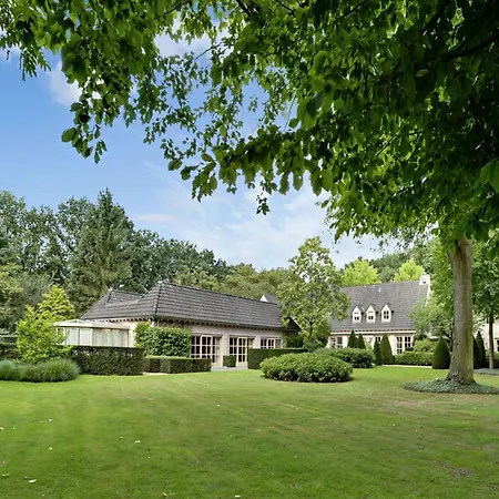 Beautiful In With Private Heated Pool *