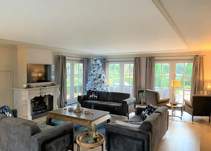 Villa Beautiful In With Private Heated Pool