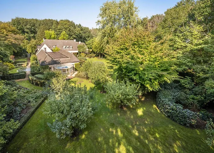 Villa Beautiful In With Private Heated Pool Drunen