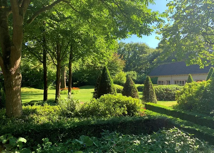 Beautiful In With Private Heated Pool Drunen