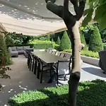 Beautiful In With Private Heated Pool דרונן
