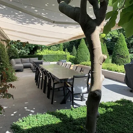 Beautiful In With Private Heated Pool Drunen