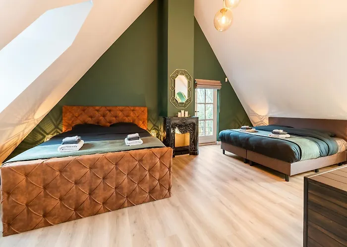 Beautiful In With Private Heated Pool Drunen