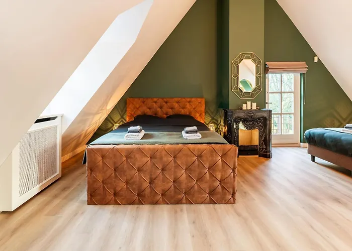 Beautiful In With Private Heated Pool * Drunen